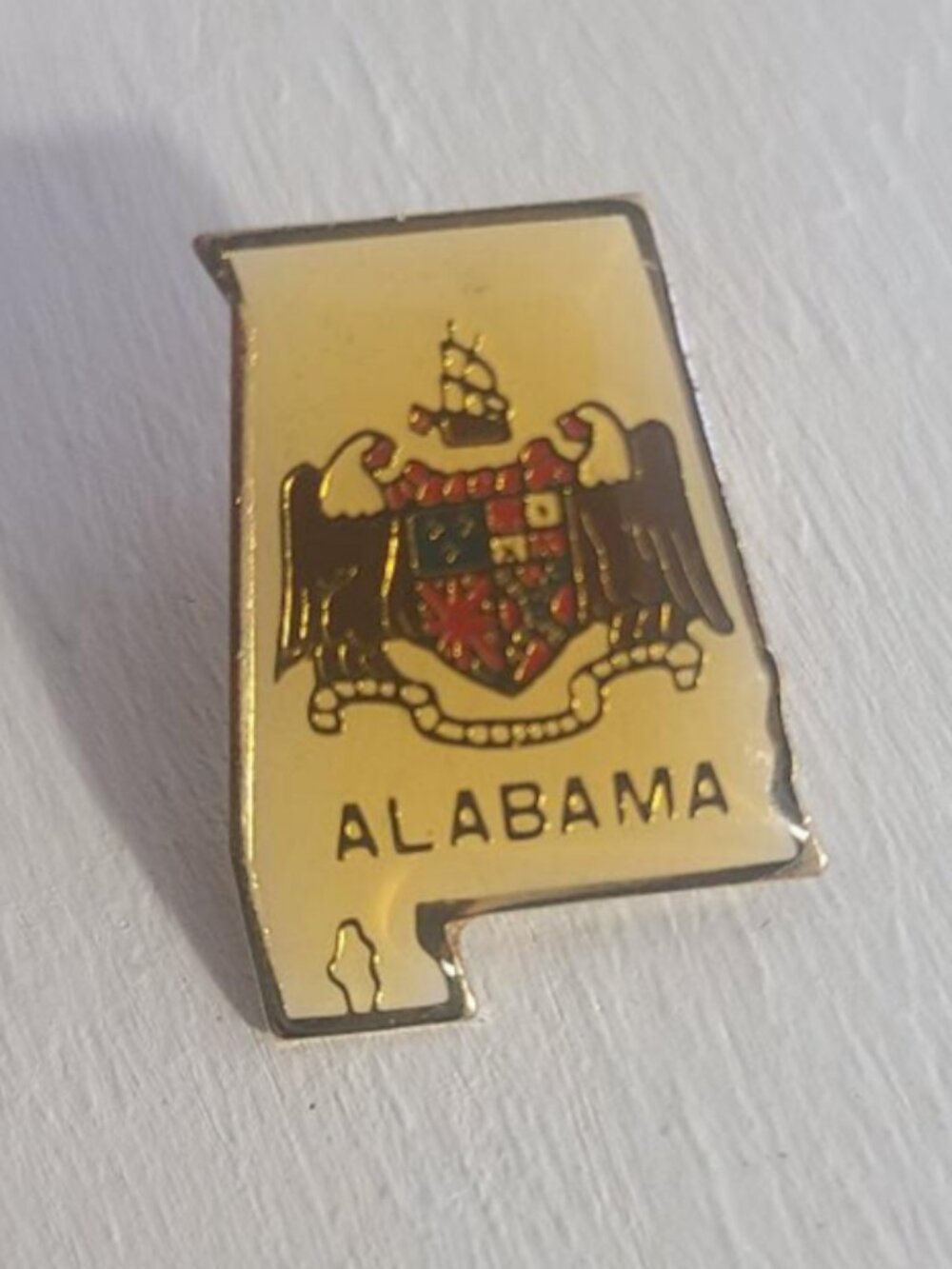 Alabama State Coat Of Arms Lapel Pin Tie Tack Brooch - Vintage Crest Souvenir AL